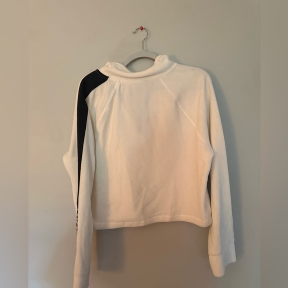 Calvin Klein Cropped Performance Fleece Quarter Zip - Picture 5 of 6